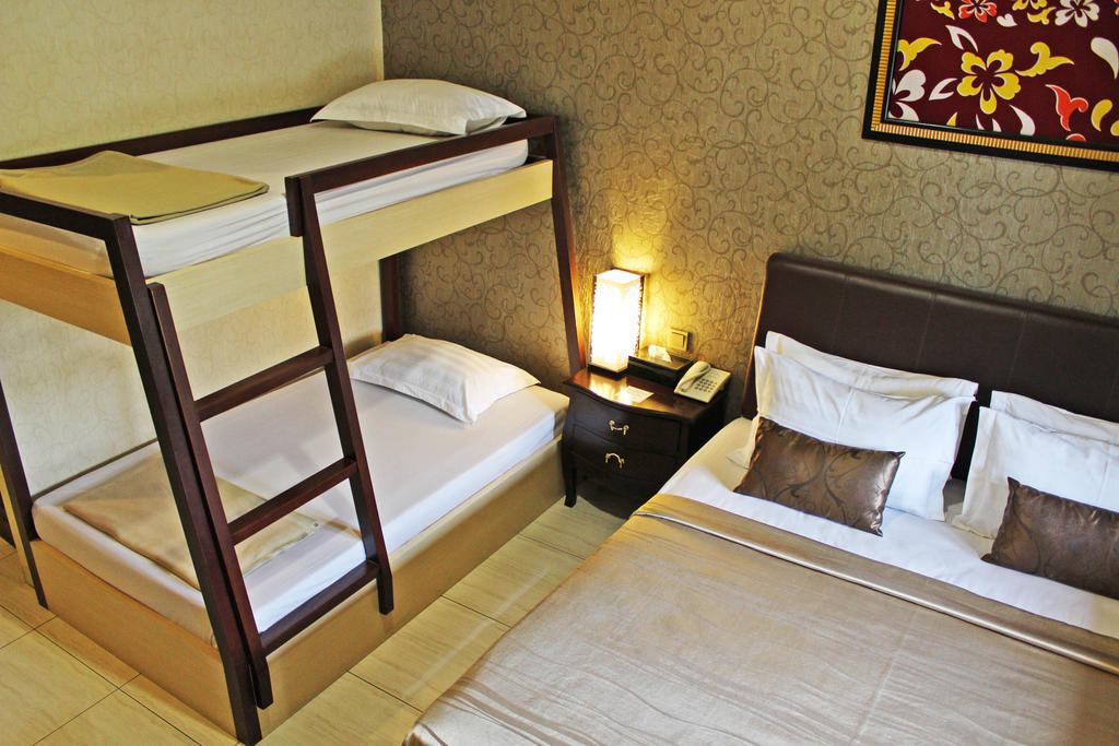 Hotel C3 3*
